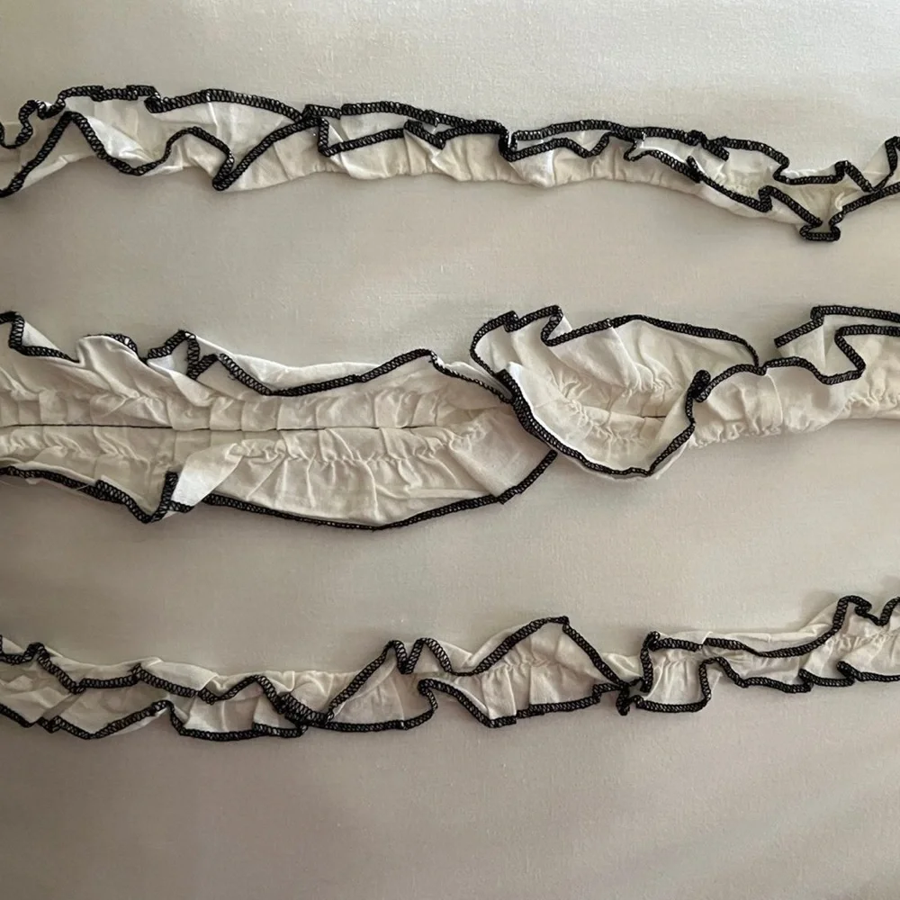 cynthia rowley white comforter with black accent ruffle vintage